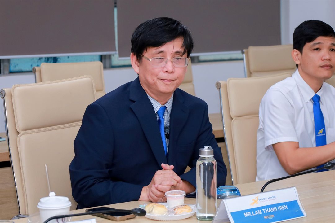 LHU đưa công nghệ toàn cầu đến gần hơn với sinh viên khối ngành Xây dựng